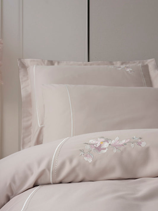 Brode-besticktes Satin Bettbezug-Set für Doppelbett-Alameda Lila
