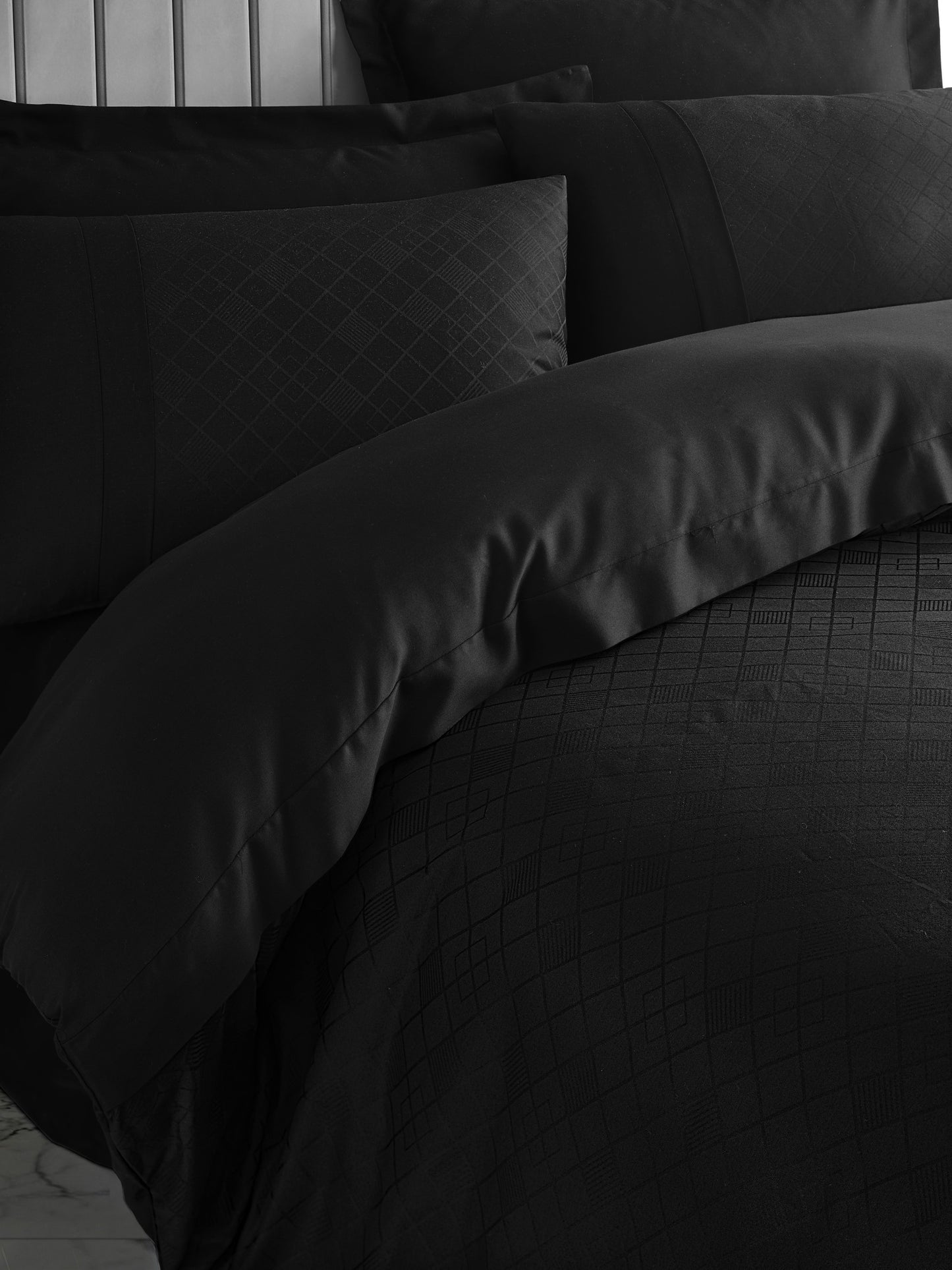 Jacquard Satin Bettwäsche-Set für Doppelbett- Dama Schwarz