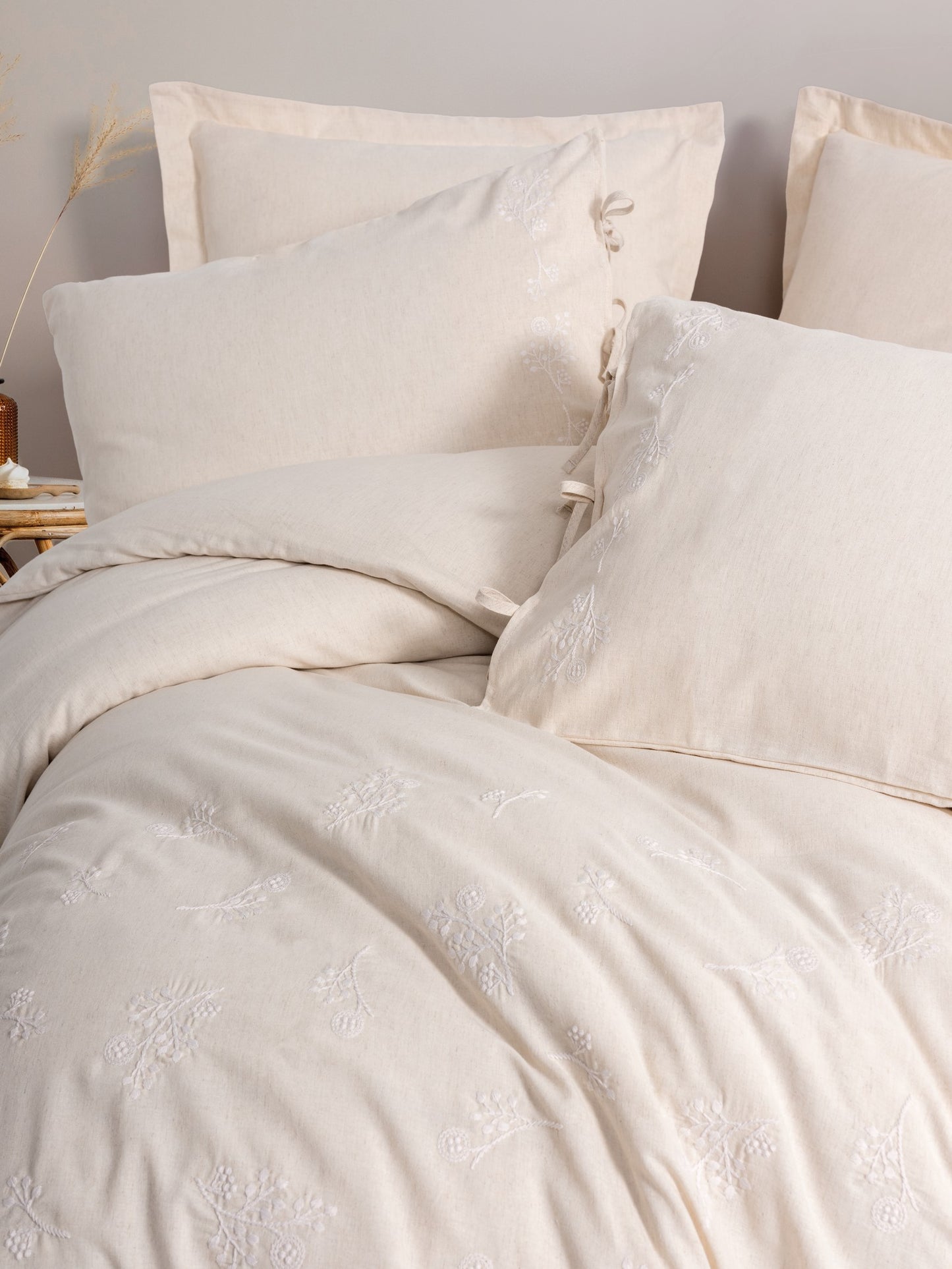 Esmira Home – Bettwäscheset aus Leinen & Baumwolle für Doppelbett, Beige