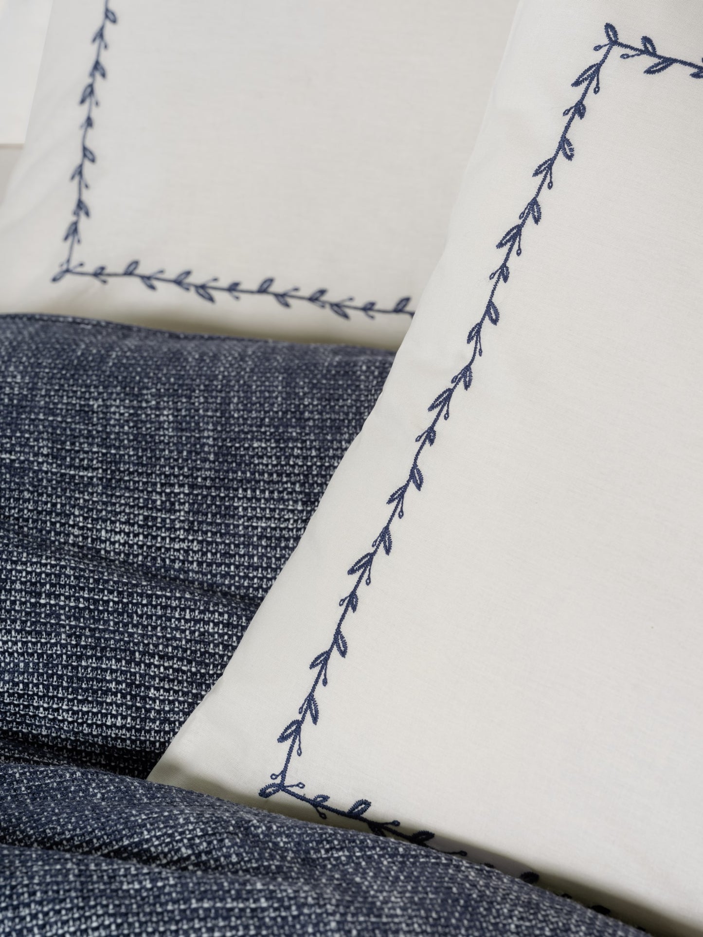 Embrova Piqué-Set für Doppelbett – 6-teilig -Marineblau