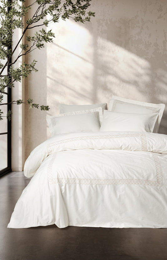 Brode-Besticktes Satin Bettbezug-Set für Doppelbett-Riley Ekru