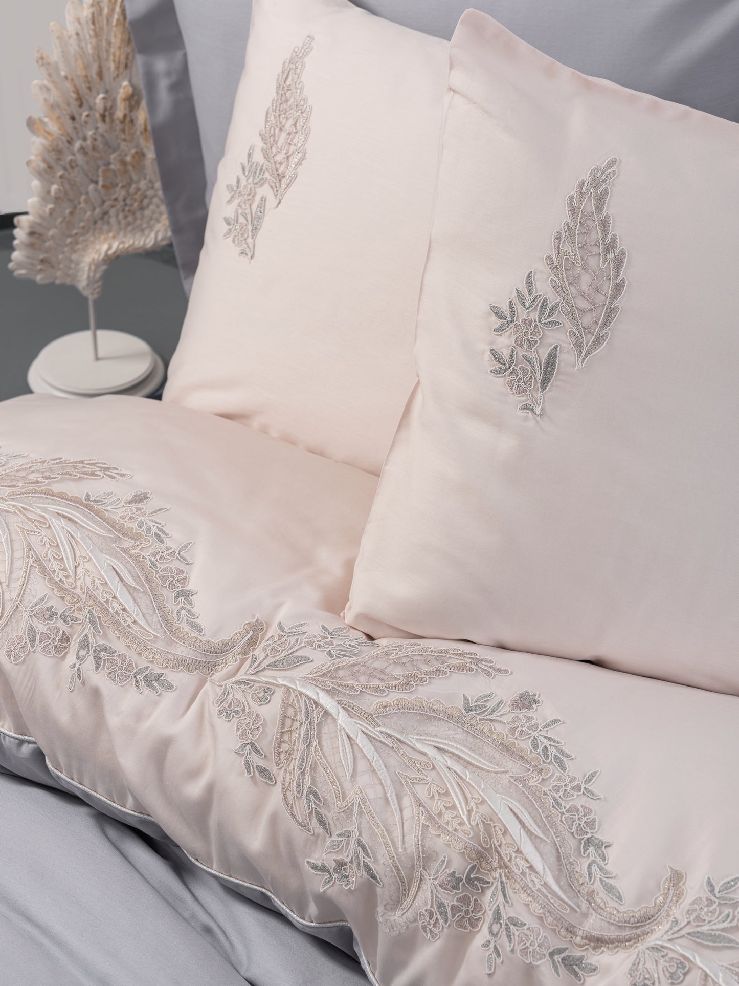 Brode-besticktes Satin Bettbezug-Set für Doppelbett-Glanzgrau