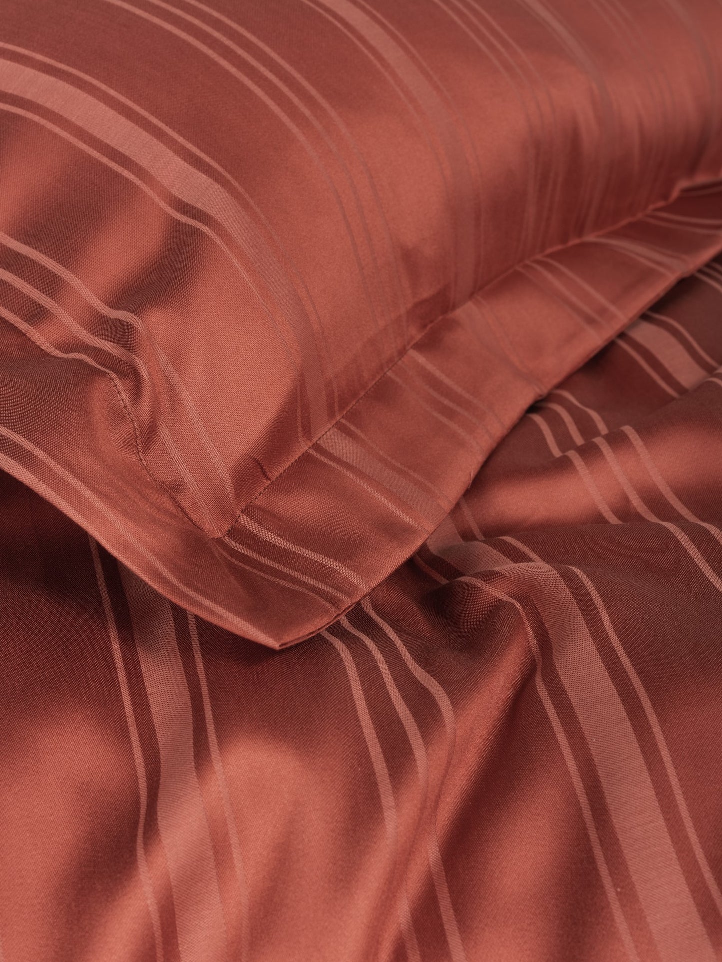 Smart Bamboo Satin Doppelbettbezug-Set – Streifenfliesen