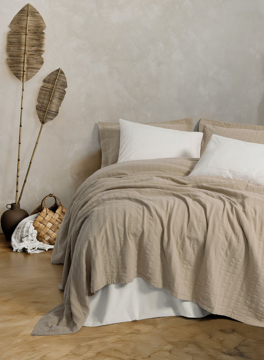 Natura Doppelbett-Tagesdecke / Piqué-Set Vilo Beige
