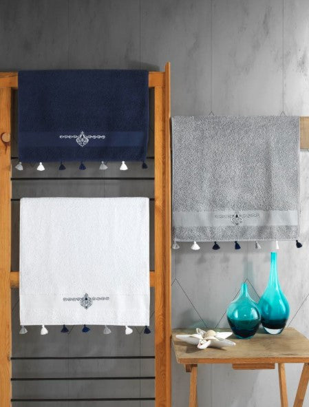 3-teiliges Handtuchset aus 100 % Baumwolle mit bestickten Quasten, Marineblau-Weiß-Grau