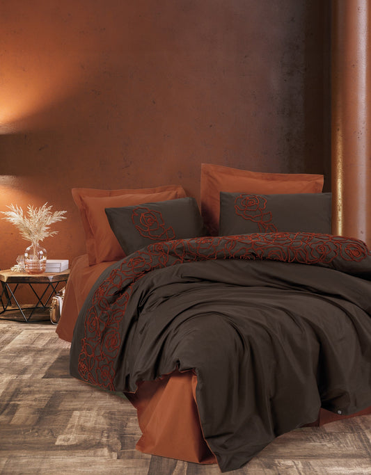 Brode – Besticktes Ranforce-Bettbezug-Set für Doppelbett, Rosenfliesen